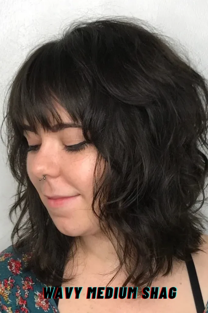 Wavy Medium Shag